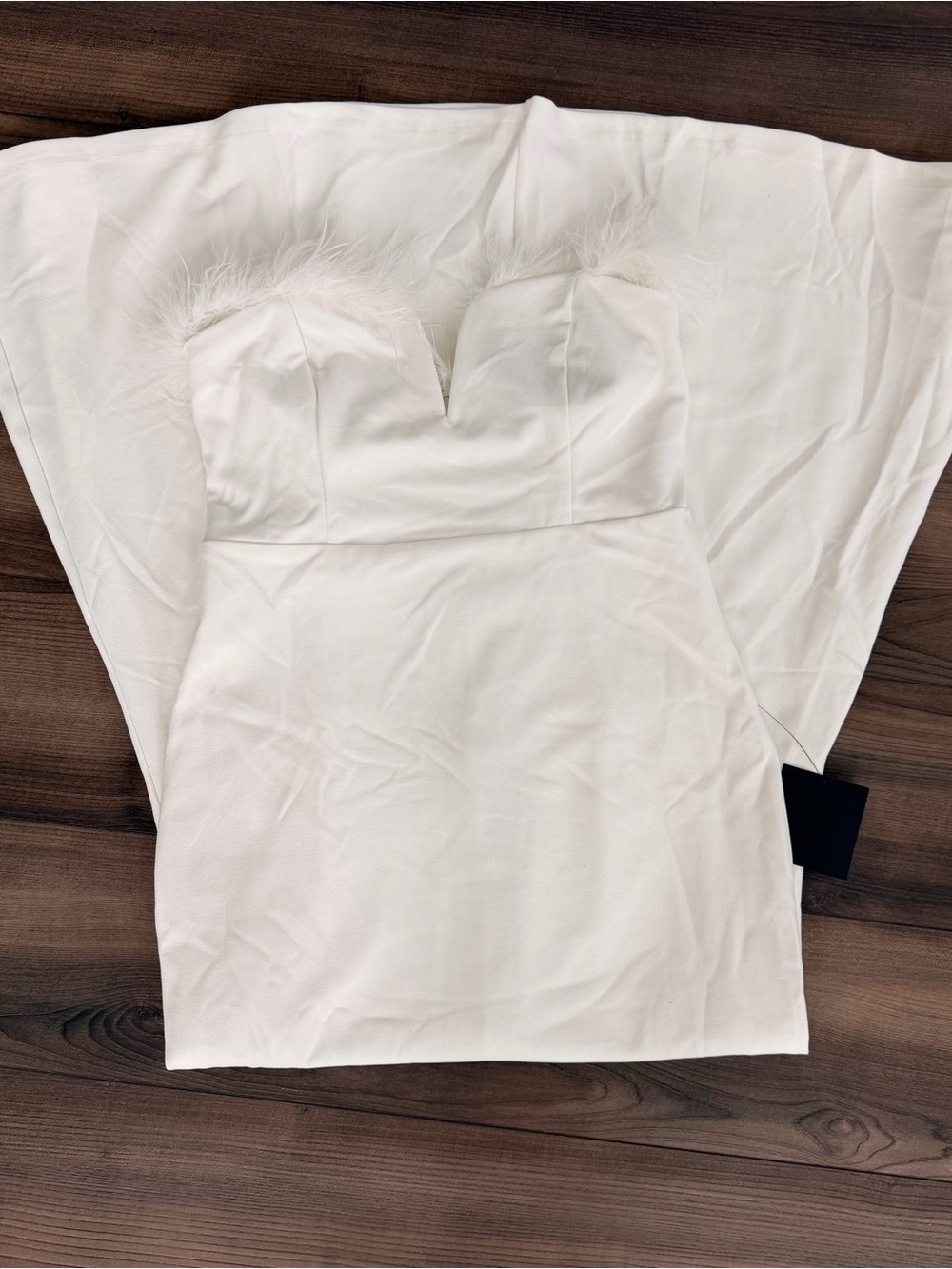 NWT Lulus Extraordinary Glam White Feather Strapless Mermaid
Maxi Dress - Picture 3 of 4